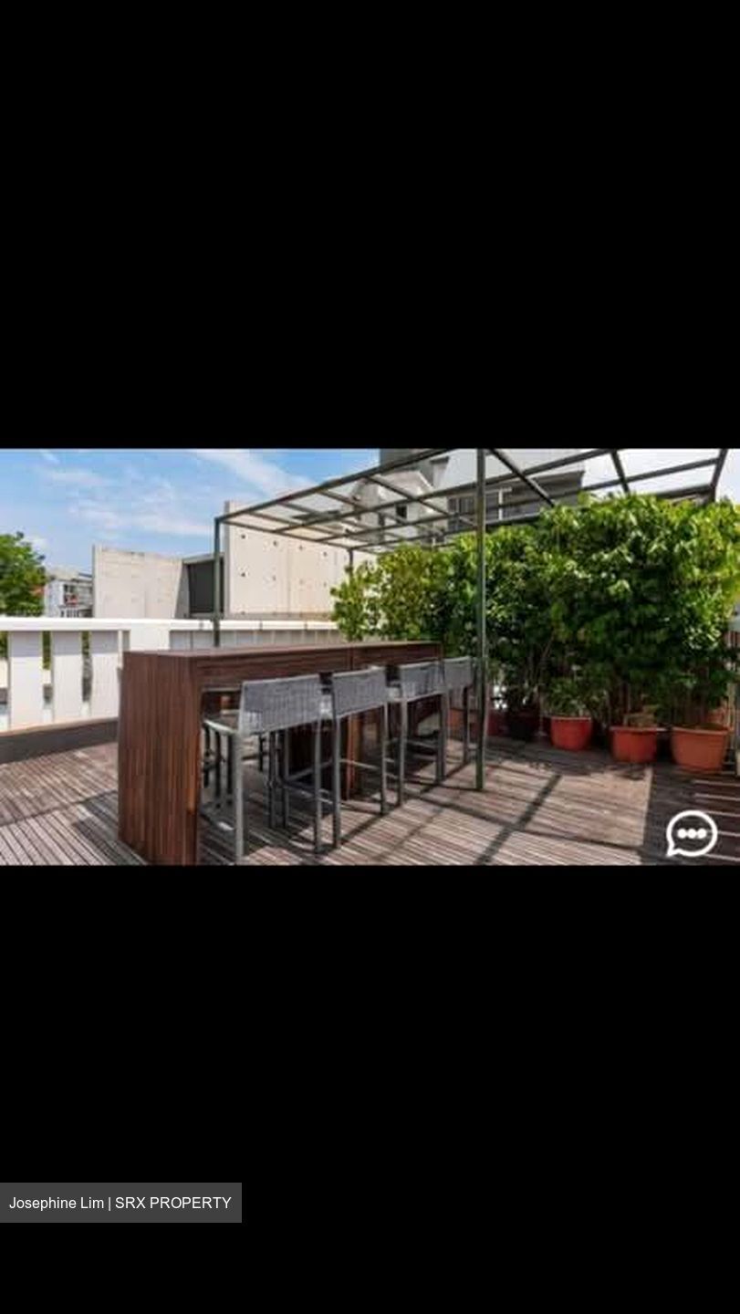 Yio Chu Kang Road (D19), Terrace #545955701